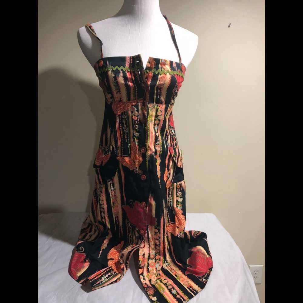 Mixie woman’s dress floral design